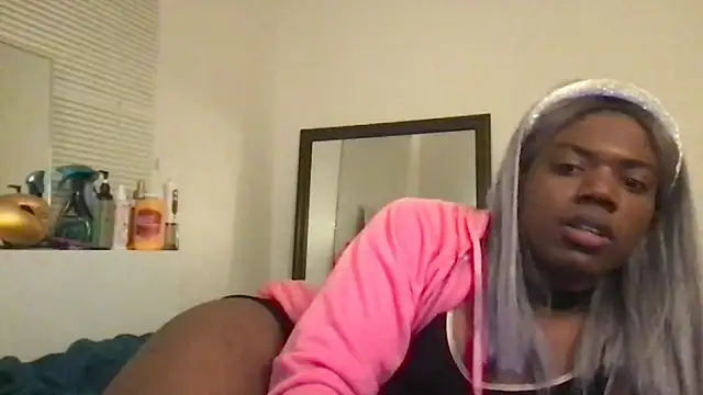 Snapshot of frenchiego chatting on 03.09.26 frenchiego online show from 03.09.26