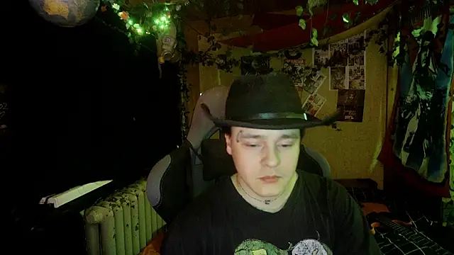 iloveCrocodiles online show from 02.03.26