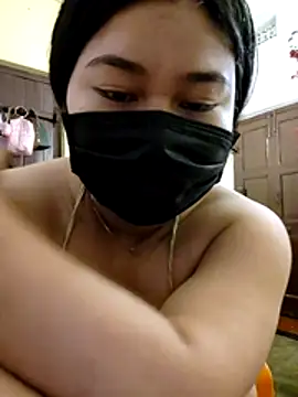 Snapshot of mini27mimi chatting on 06.24.26 mini27mimi online show from 06.24.26