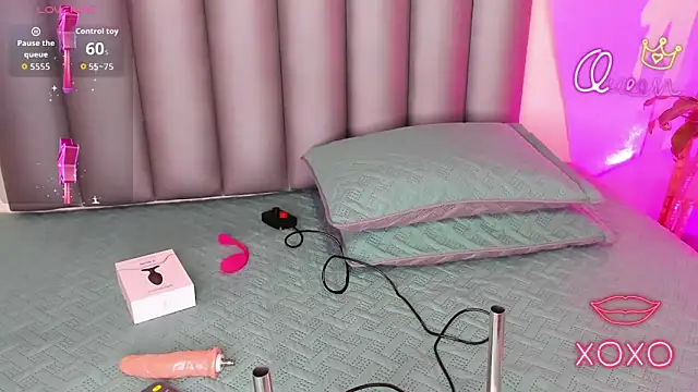 Snapshot of Miaa-Foxx chatting on 03.27.26 Miaa-Foxx online show from 03.27.26