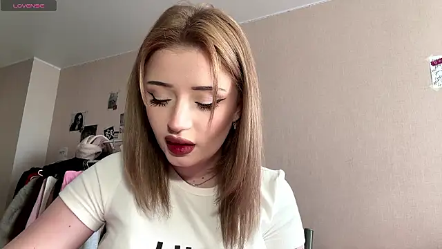 ElaraMyst online show from 02.03.26