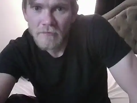 Snapshot of lynnthomas chatting on 02.22.26 lynnthomas online show from 02.22.26