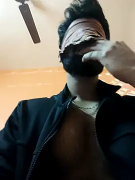 Snapshot of DickerDog chatting on 02.12.26 DickerDog online show from 02.12.26