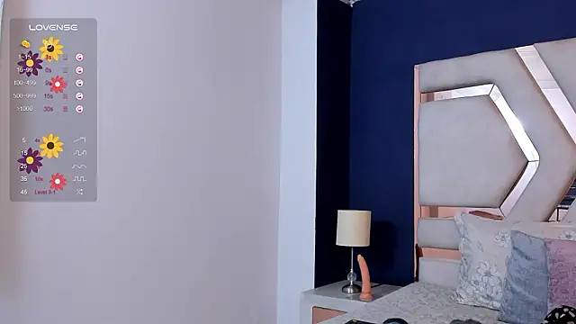 Snapshot of Sara_Evaanns chatting on 03.07.26 Sara Evaanns online show from 03.07.26