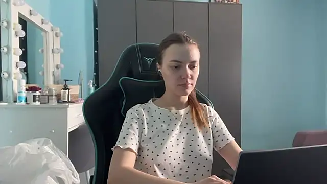 AndreeMerryman online show from 02.21.26