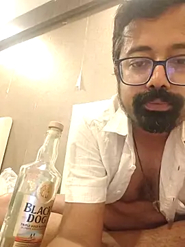 Snapshot of pervertedoc32m chatting on 05.25.26 pervertedoc32m online show from 05.25.26