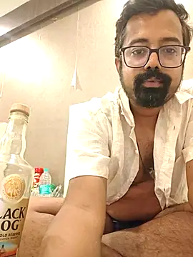 Snapshot of pervertedoc32m chatting on 05.26.26 pervertedoc32m online show from 05.26.26