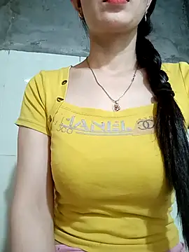 Snapshot of Vyvvyy69 chatting on 07.27.26 Vyvvyy69 online show from 07.27.26
