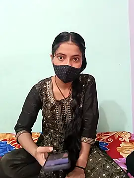 Snapshot of 18_year_old_girl chatting on 04.14.26 18 year old girl online show from 04.14.26