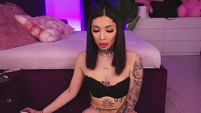 CassandraFoxy online show from 03.10.26