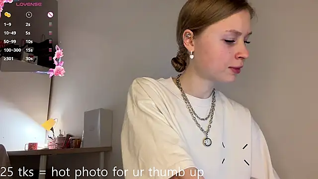 Flexiblegirl online show from 03.13.26