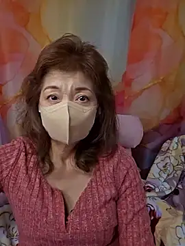 Snapshot of URAN429 chatting on 02.19.26 URAN429 online show from 02.19.26