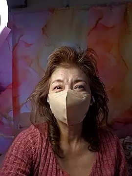 Snapshot of URAN429 chatting on 02.25.26 URAN429 online show from 02.25.26