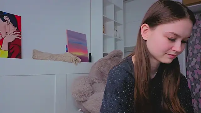 pink banny online show from 04.30.26
