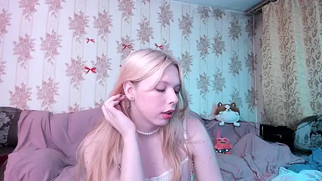 Cutie Bambi online show from 03.02.26