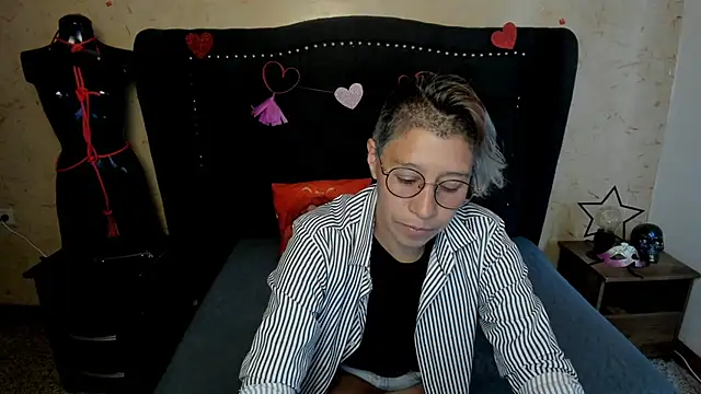 Kali Panther online show from 02.16.26