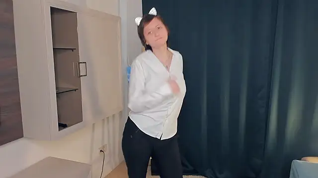 CarenSamele online show from 02.03.26