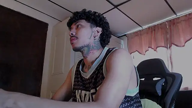 Snapshot of D3v1L88 chatting on 02.20.26 D3v1L88 online show from 02.20.26