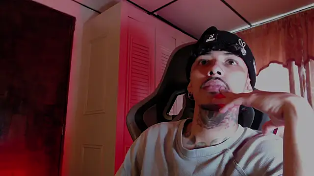 Snapshot of D3v1L88 chatting on 03.06.26 D3v1L88 online show from 03.06.26