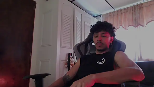 Snapshot of D3v1L88 chatting on 03.19.26 D3v1L88 online show from 03.19.26