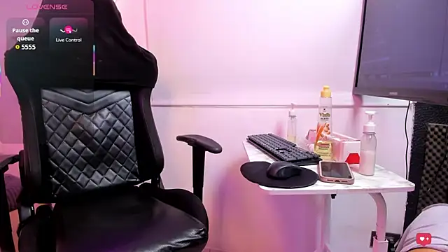 Bella Miller1  online show from 02.24.26