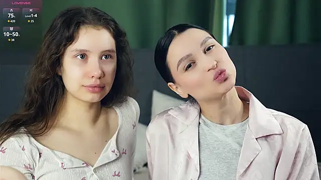 Snapshot of ZofiaSoshnik chatting on 02.20.26 ZofiaSoshnik online show from 02.20.26