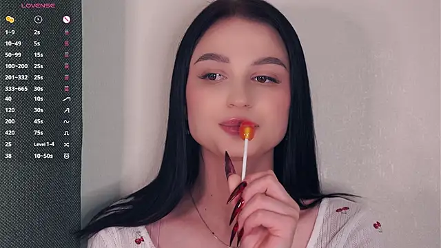 Snapshot of ZofiaSoshnik chatting on 03.19.26 ZofiaSoshnik online show from 03.19.26