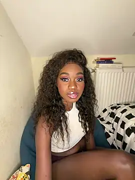 Amber-Noire online show from 02.02.26