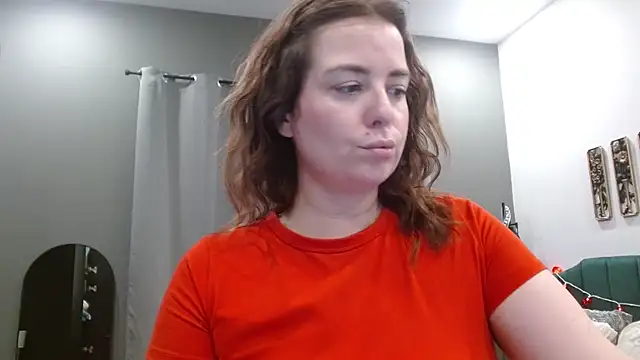 HazelSkyesChat online show from 02.09.26