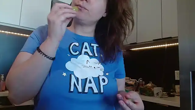 HazelSkyesChat online show from 03.08.26