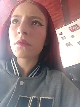 im scarlett18x online show from 03.13.26