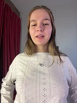 MyKittySayMeow online show from 05.02.26