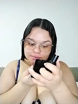 SamanthaStonee online show from 06.07.26