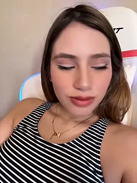 romyamo online show from 04.27.26