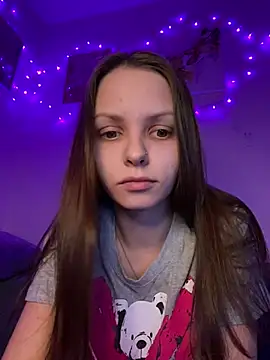 Snapshot of kirakotarina28 chatting on 02.01.26 kirakotarina28 online show from 02.01.26