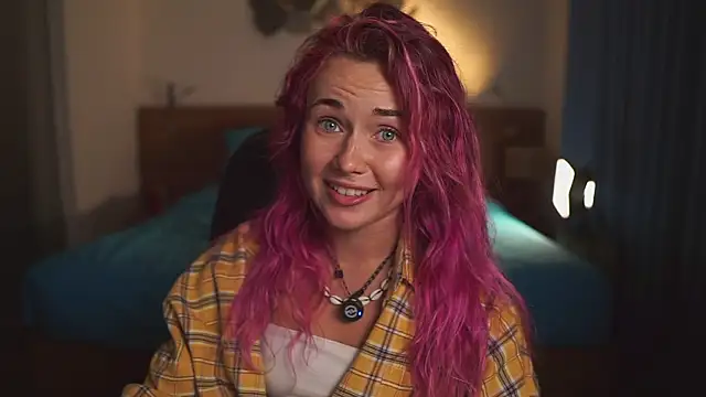 Sarah Pink online show from 03.15.26