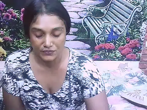 Snapshot of IndianSexyLady20 chatting on 03.26.26 IndianSexyLady20 online show from 03.26.26