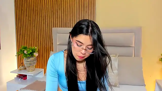 CristalMayson online show from 04.25.26