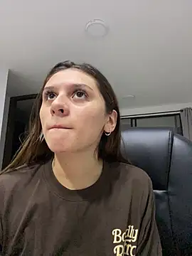 Snapshot of alison_parkerr26 chatting on 03.13.26 alison parkerr26 online show from 03.13.26