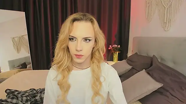 Snapshot of Tiffany__King chatting on 03.20.26 Tiffany King online show from 03.20.26