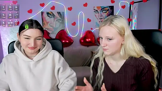 Snapshot of fibi_meow chatting on 02.12.26 fibi meow online show from 02.12.26