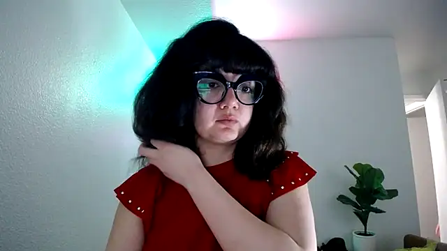 Snapshot of groovynights chatting on 03.10.26 groovynights online show from 03.10.26