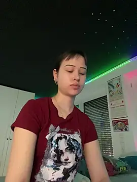 Just-Lilly online show from 04.19.26