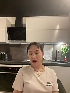 Just-Lilly online show from 06.14.26