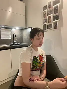 Snapshot of Just-Lilly chatting on 07.10.26 Just-Lilly online show from 07.10.26