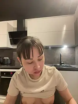 Snapshot of Just-Lilly chatting on 07.21.26 Just-Lilly online show from 07.21.26