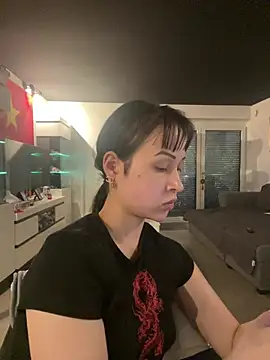 Snapshot of Just-Lilly chatting on 08.05.26 Just-Lilly online show from 08.05.26