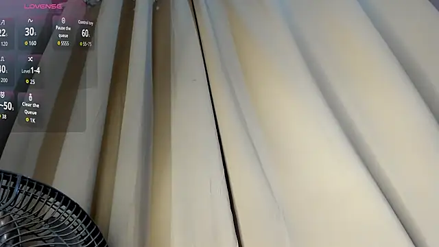 Lucia velez online show from 03.03.26