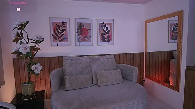 IvyGrabes online show from 05.07.26