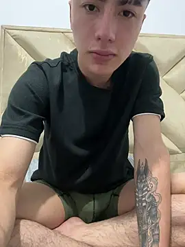 AlexanderCollman2 online show from 02.04.26